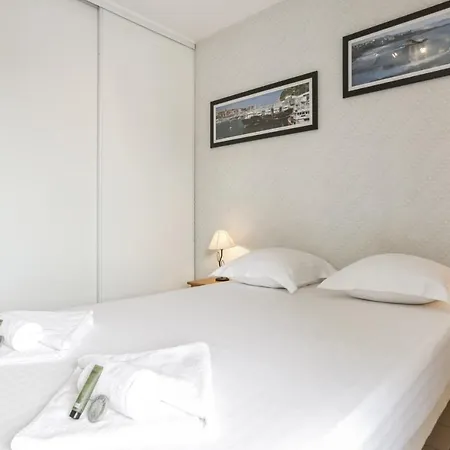 Ajar - Welkeys Apartmán *